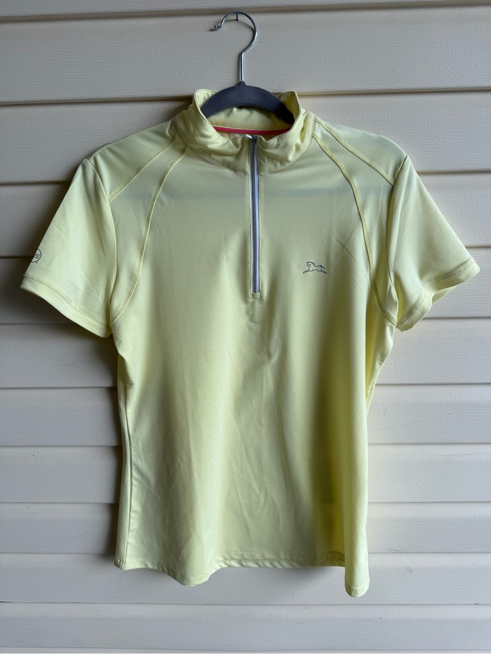 R.J. Classics Womens Light Yellow Short Sleeve Quarter-Zip equestrian size L